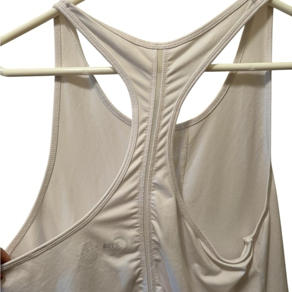 Lot 2 XXL Zyia Active Tanks Premium & Effortless Running Tanks Black White New - Picture 3 of 9